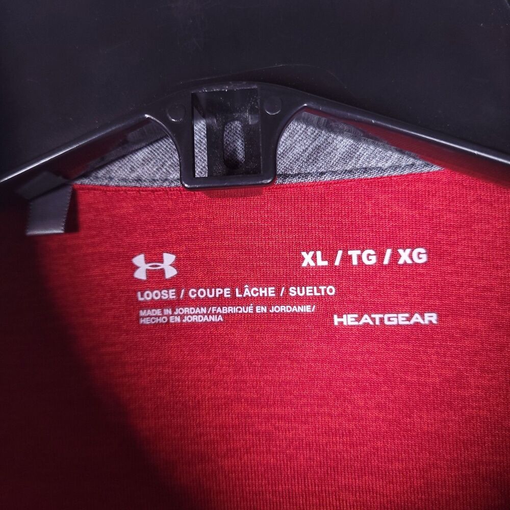 Under Armour Polo Shirt Mens XL Red Loose HeatGear Performance Willow Creek - Picture 10 of 11